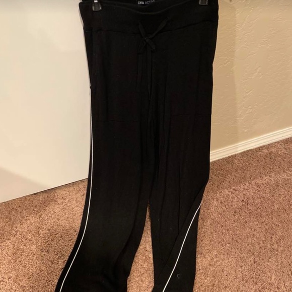 Matching crop tank and wide leg pants -Zyia - Picture 4 of 5